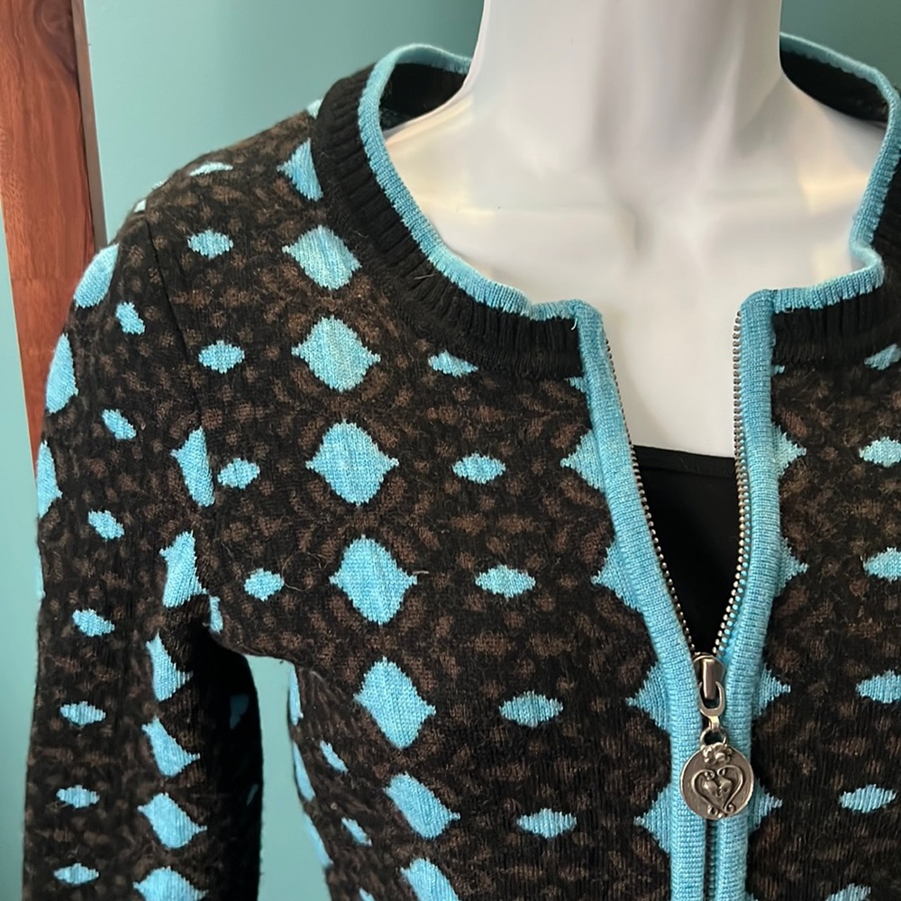 Neve sweater - Picture 2 of 3